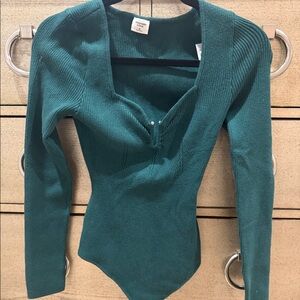 Abercrombie green long sleeve bodysuit